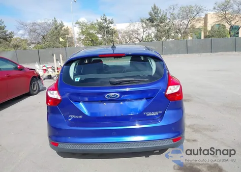 2014 Ford Focus Titanium из США, поврежденный, VIN 1FADP3N22EL298362